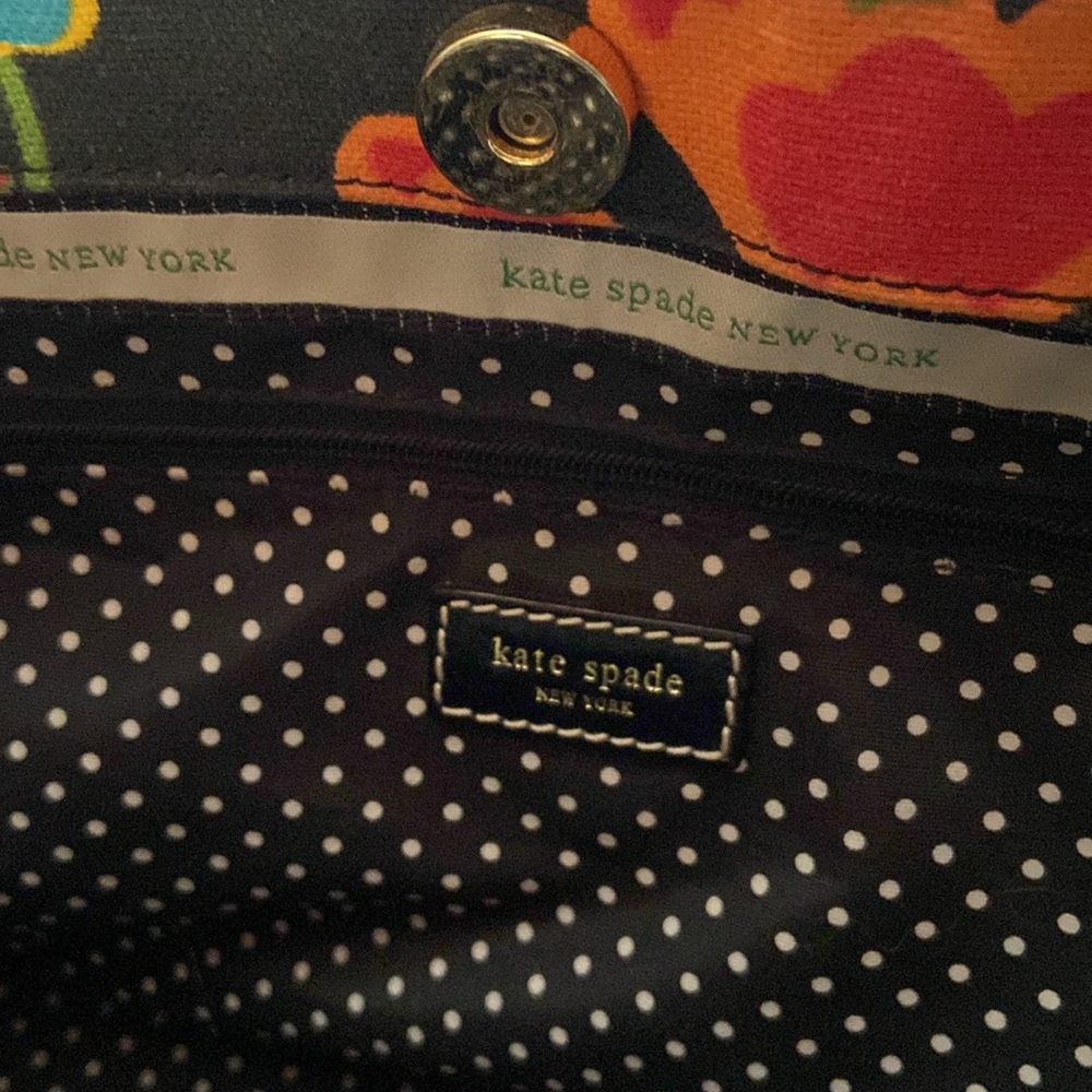 Kate Spade Floral Canvas Tote, Great Vintage Condition - Picture 7 of 12